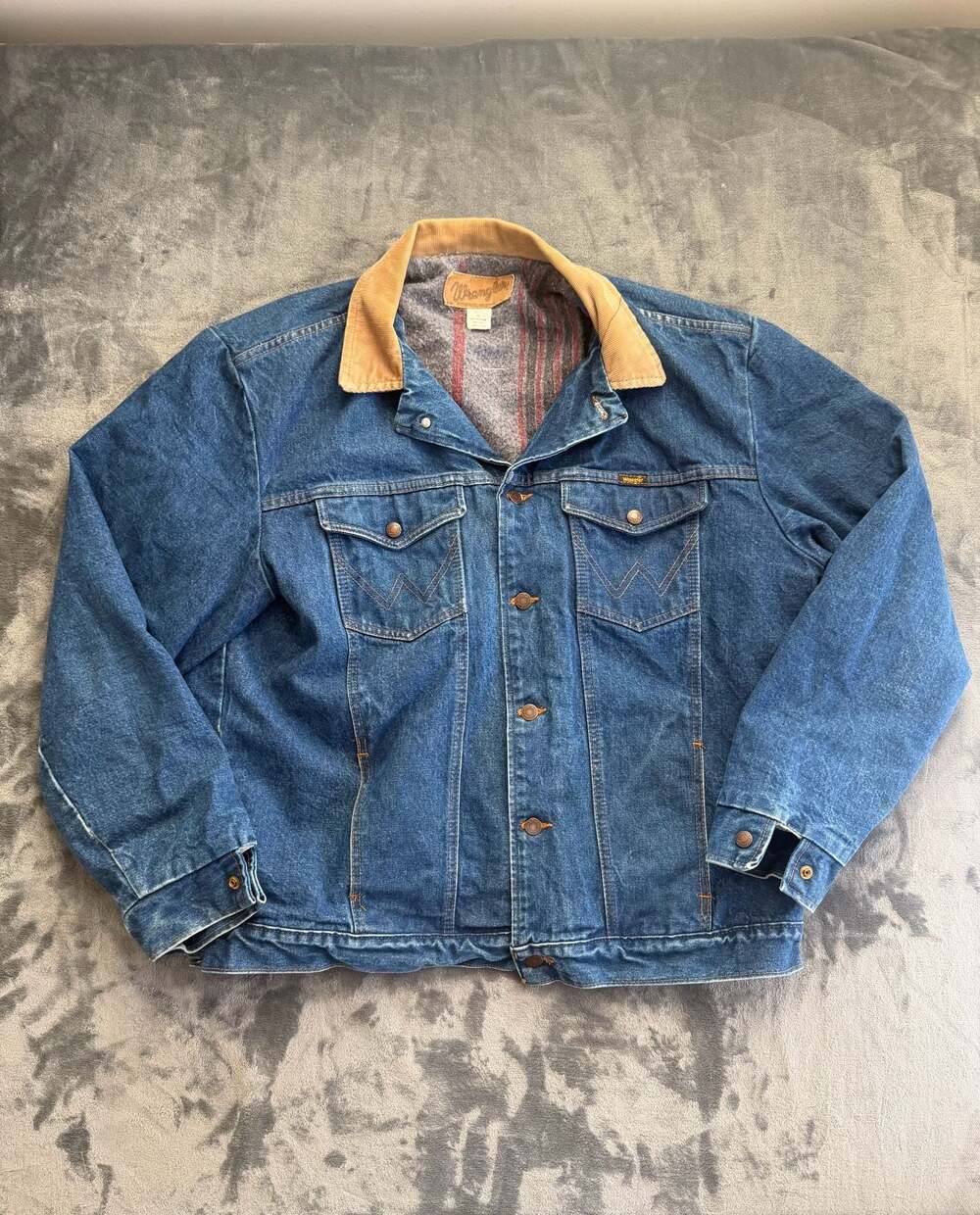 Vintage Wrangler Blanket Lined Denim Trucker Jacket Corduroy Collar Size 48